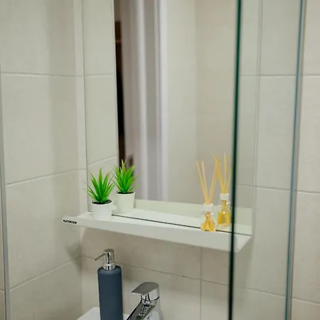 Timeout Apartment *