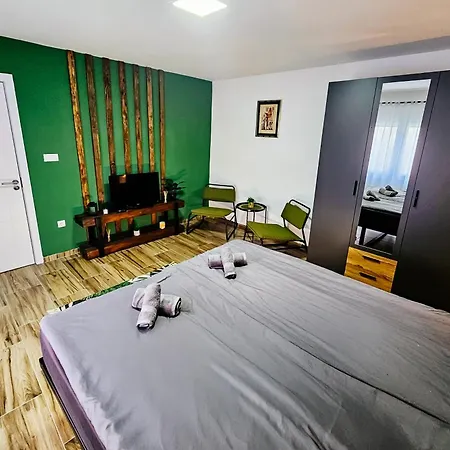 Timeout Apartment *